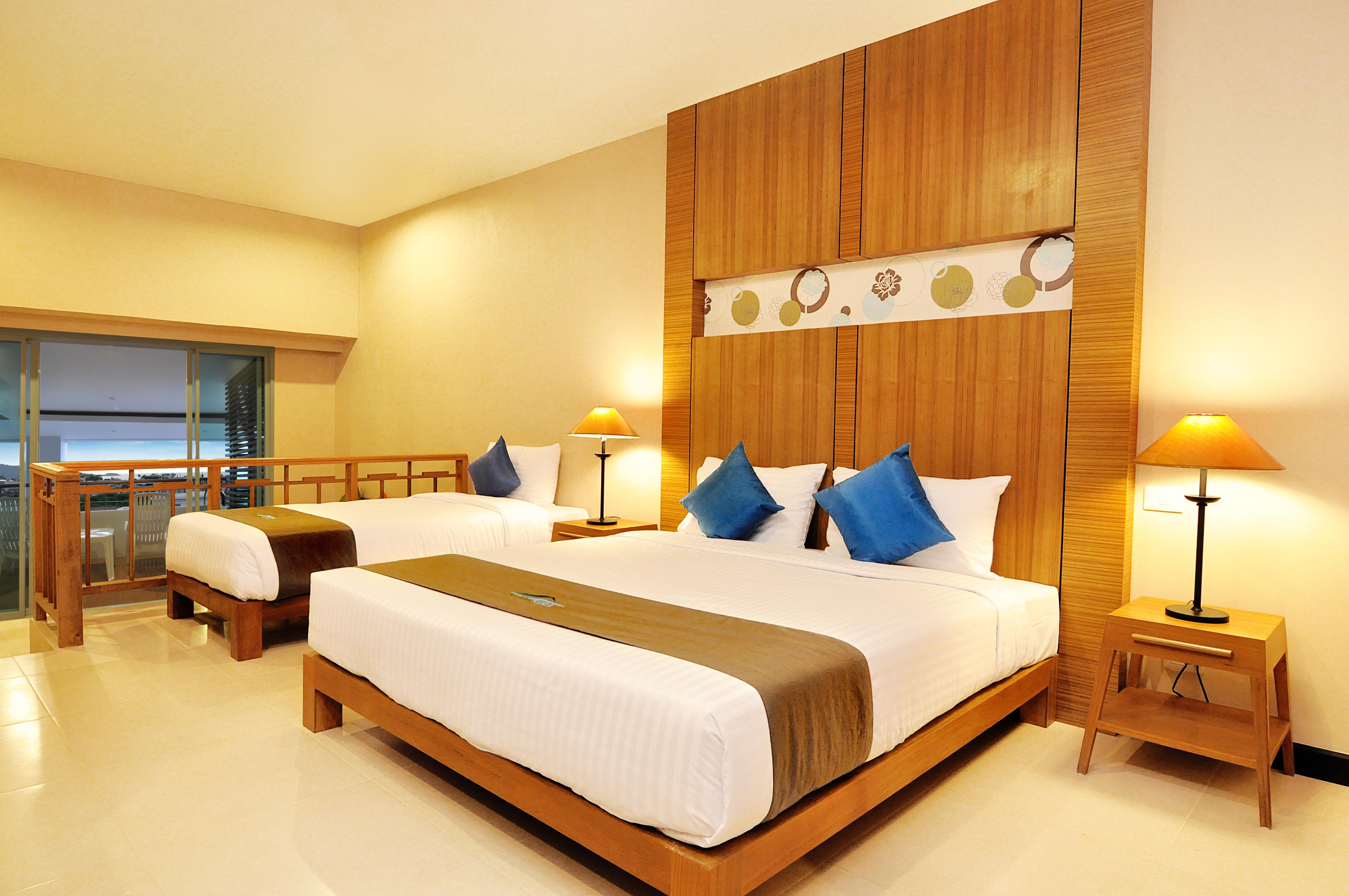 Andakira Hotel - Sha Extra Plus Patong Exterior photo